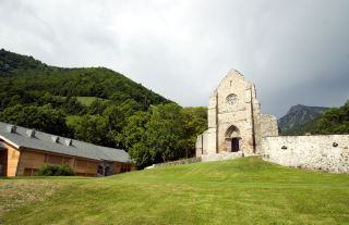 Aulps,abbatiale, ferme-musée, Pic de la Corne